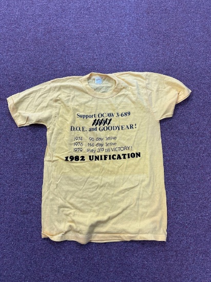 Vintage strike shirt size large