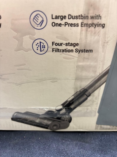 P11 Mopping cordless vacuum open box