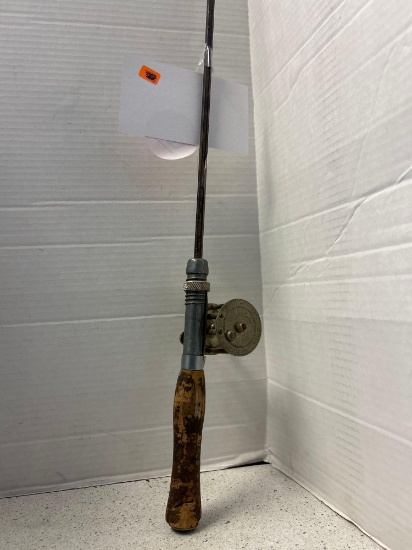 vintage model D collapsible fishing rod with premier casting reel