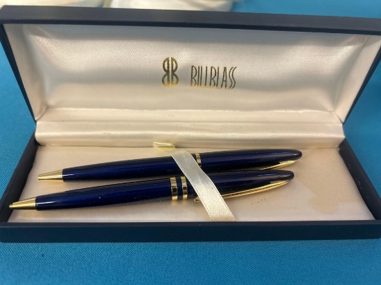 New BILLBLASS ensemble BLEU ET OR ink, pen and mechanical pencil