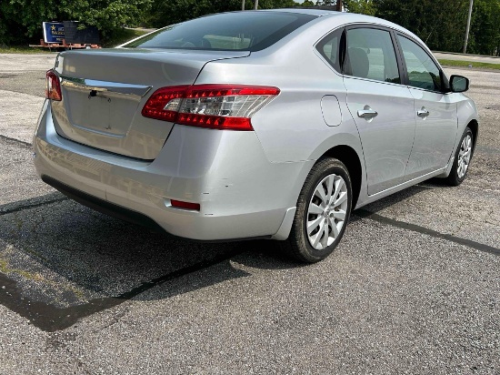 2015 Nissan Sentra 4 door sedan 112k
