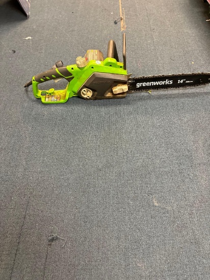 Greenworks Electric chainsaw