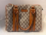 gucci purse GG logo