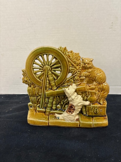 McCoy wagon wheel Planter