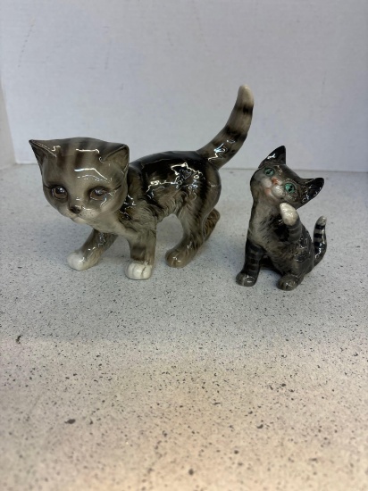 Pair of Goebel kittens