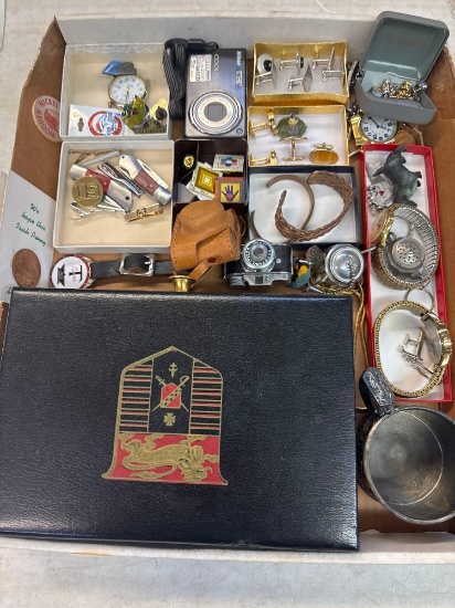 Mens jewelry pocket knives, etc.