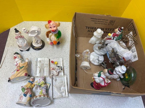 clown collectibles, decorations, and figures