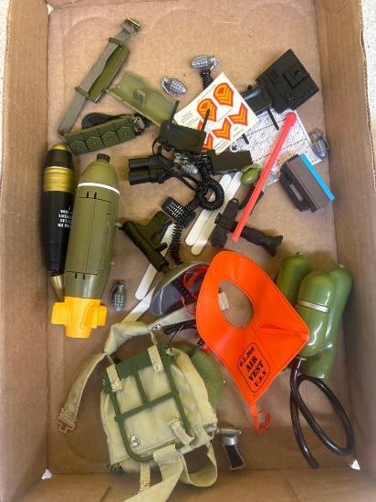GI Joe doll accessories