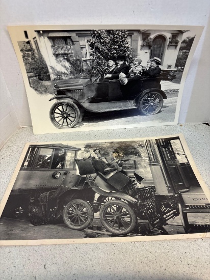 2 Laurel and Hardy, still photos and autos