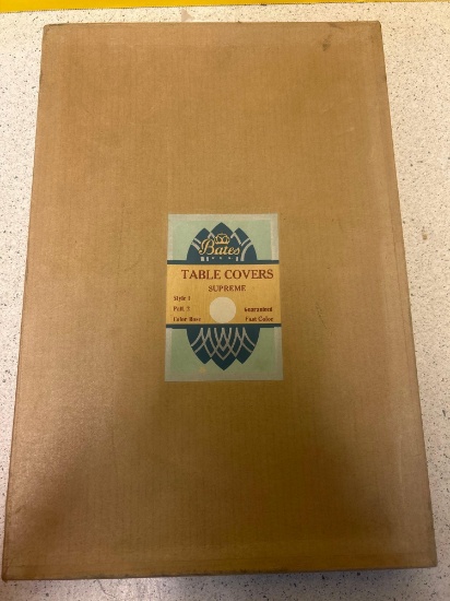 Betty Bates supreme table cover rose color 54 x 54, new in box