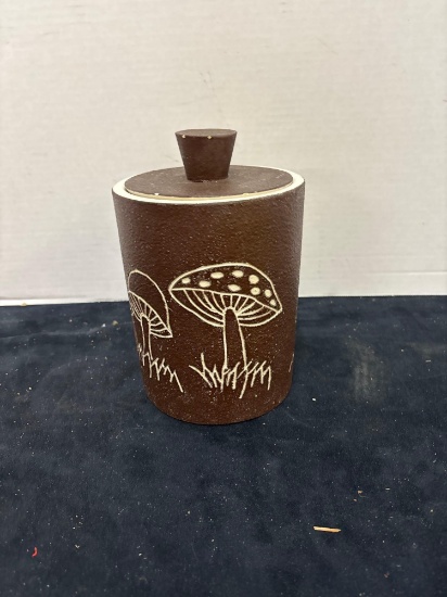 vintage mushroom Studio pottery