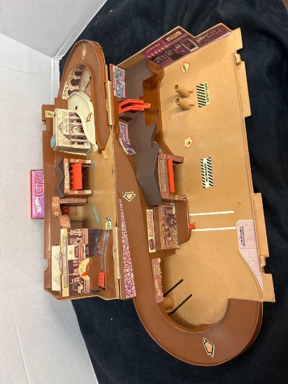 vintage hot wheels city playset