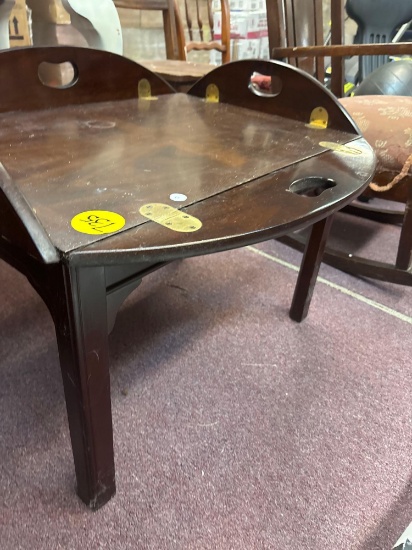 Butlers table