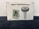 Digital pool thermometer