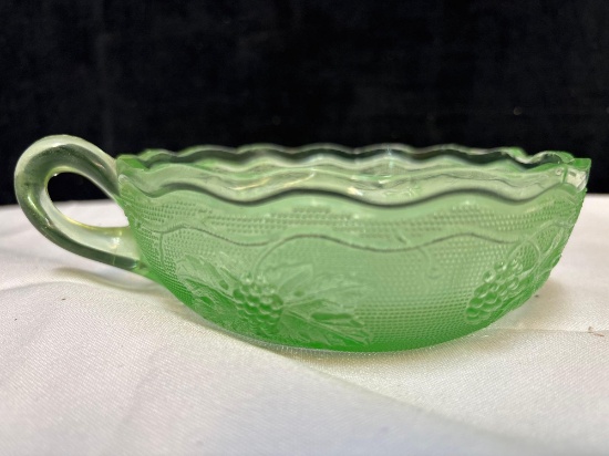 Westmoreland Woolworth Green uranium glass