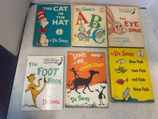 6 dr. Seuss books