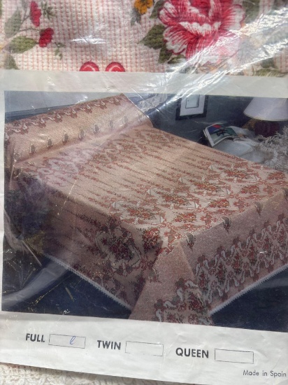 NOS KUHLMAN Chenille company Square