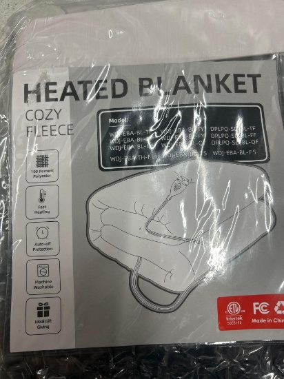 Electric heated blanket