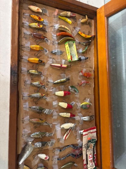 Collection of vintage fishing lures