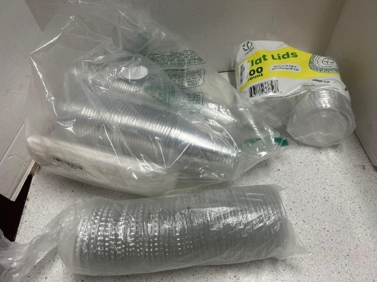 plastic cups lids and straws