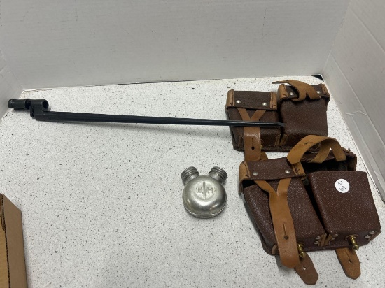 Russian ammo pouches, double oil compartment, bayonet