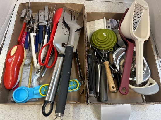 kitchen utensils