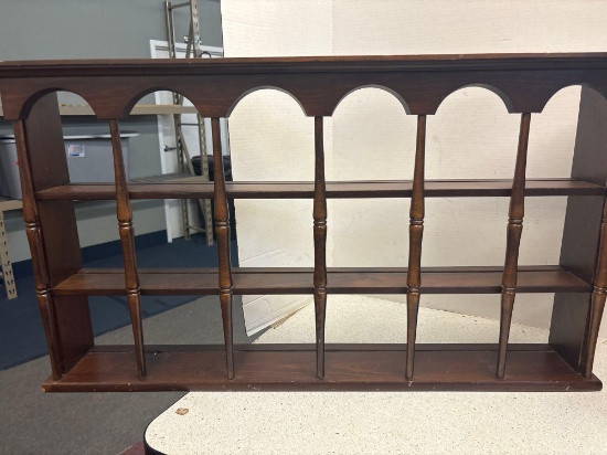 Teacup and saucer display rack