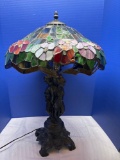 Stain glass lamp with damage