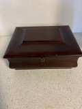 Bombay wooden jewelry box