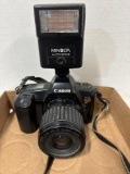 Canon 3580 mm camera with Minolta flash