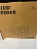 New birdfeeder