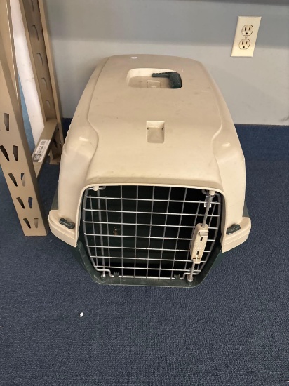 Small pet carrier