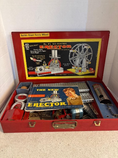 Erector set in a case, Model 8 1/2