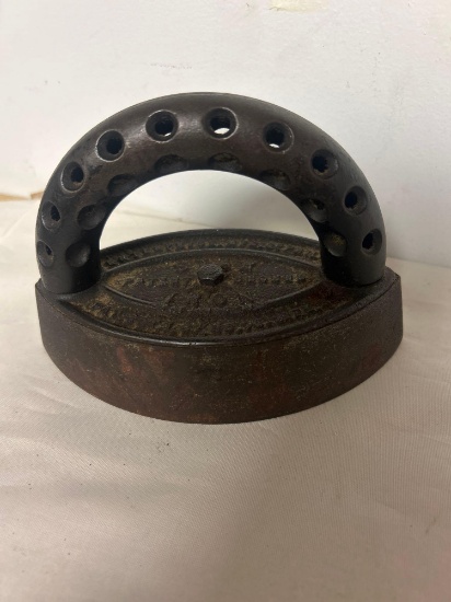 Enterprise star cast iron sad iron flat iron