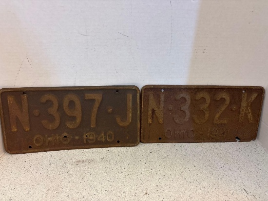 2 Ohio license plates, 1940 and 1941