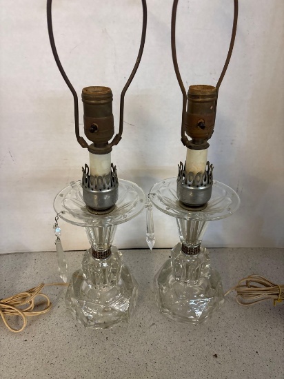 Vintage clear glass with prisms dressing, table lamps