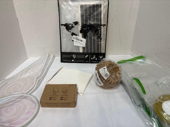 plastic boxes, mobile phone, stand, Angel wings
