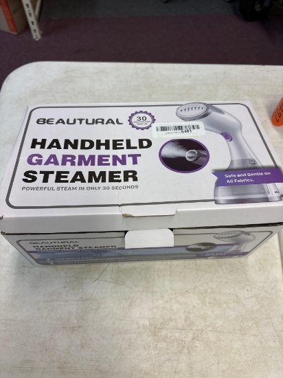 New handheld garment steamer