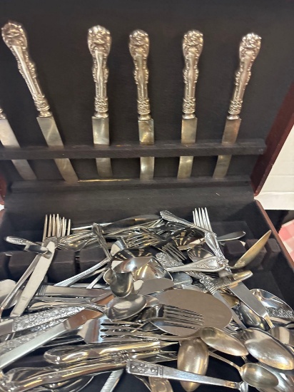 Miscellaneous silverware