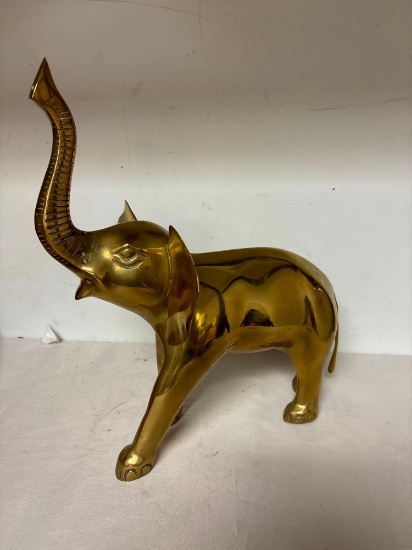 Brass elephant