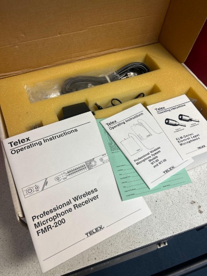 TELEX professional wireless microphone receiver | Estate & Personal ...