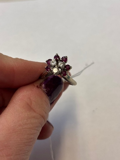 Ring marked 14  K, 2.5 DWT