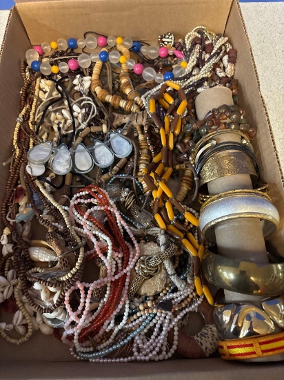 Jewelry necklaces, bracelets