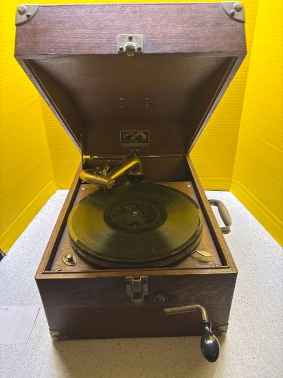 Antique Victor VV  50 photograph working