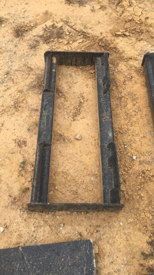 UNUSED MID-STATE TUBULAR QUICK ATTACH PLATE;