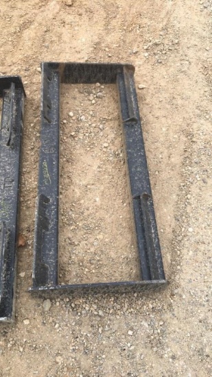 UNUSED MID-STATE TUBULAR QUICK ATTACH PLATE;