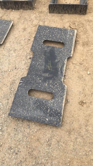 UNUSED MID-STATE SOLID QUICK ATTACH PLATE;