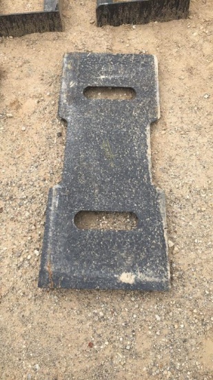 UNUSED MID-STATE SOLID QUICK ATTACH PLATE;