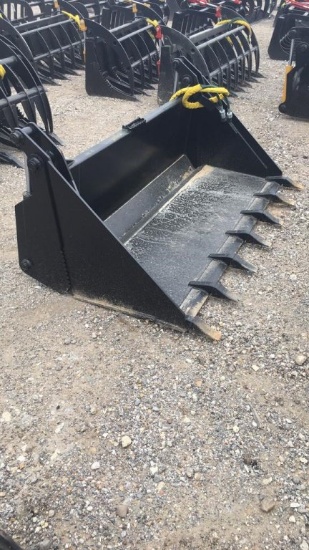 UNUSED MID-STATE 74" 4-1 BUCKET W/ TEETH;