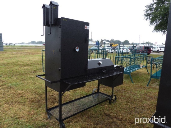 20" OCTAGONAL BBQ WITH FIRE BOX AND SMOKER;